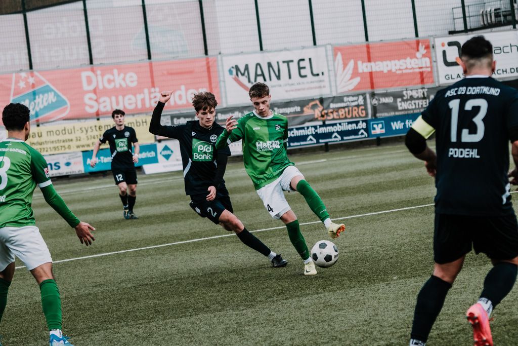 Saisonauftakt gegen den ASC 09 Dortmund